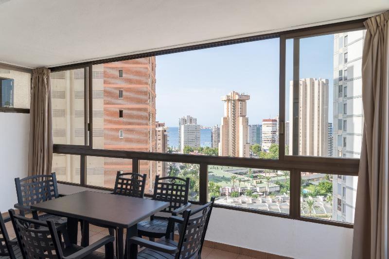 Gemelos 4 Benidorm Cameră foto